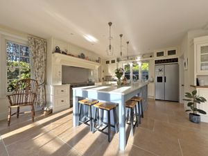 Kitchen- click for photo gallery